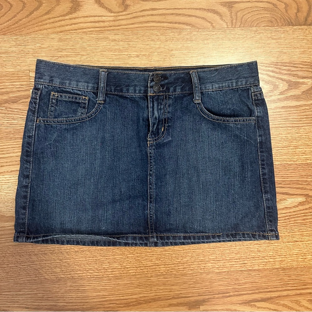 Y2K Old Navy 100% Cotton Denim Mini Skirt Size 4 Regular